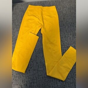 Alphalete Amplify Leggings